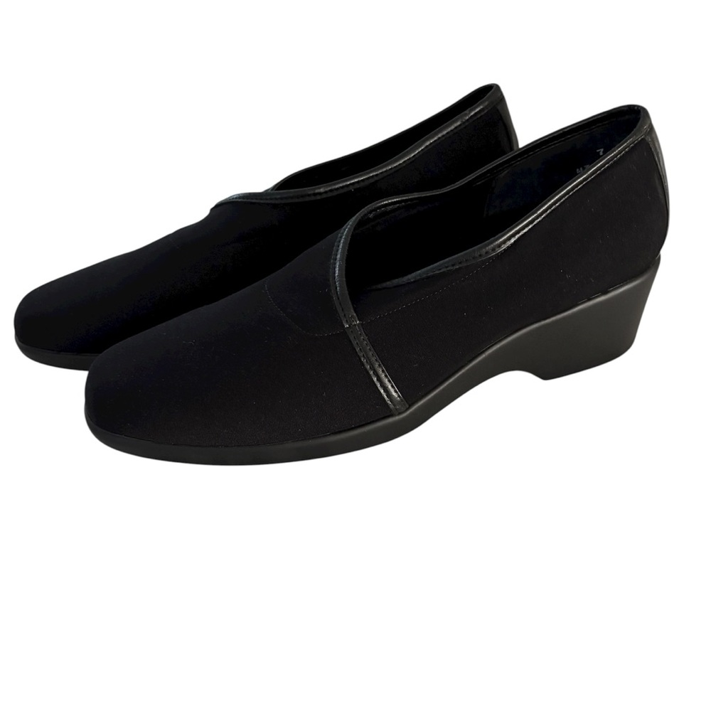 Munro American Dana Comfort Slip On Wedge Black Stretch Upper Fabric Leather